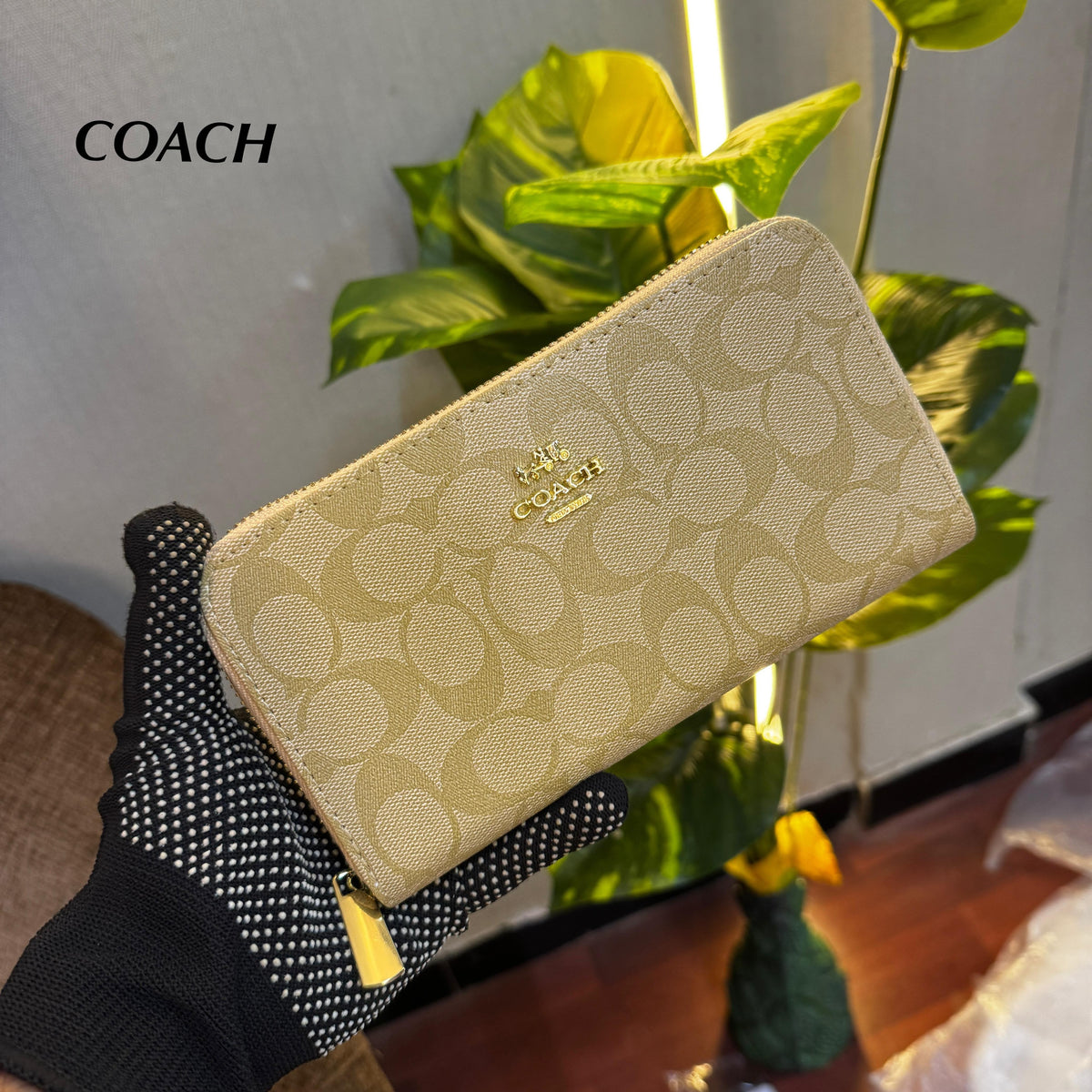 Ladies Hand bags
