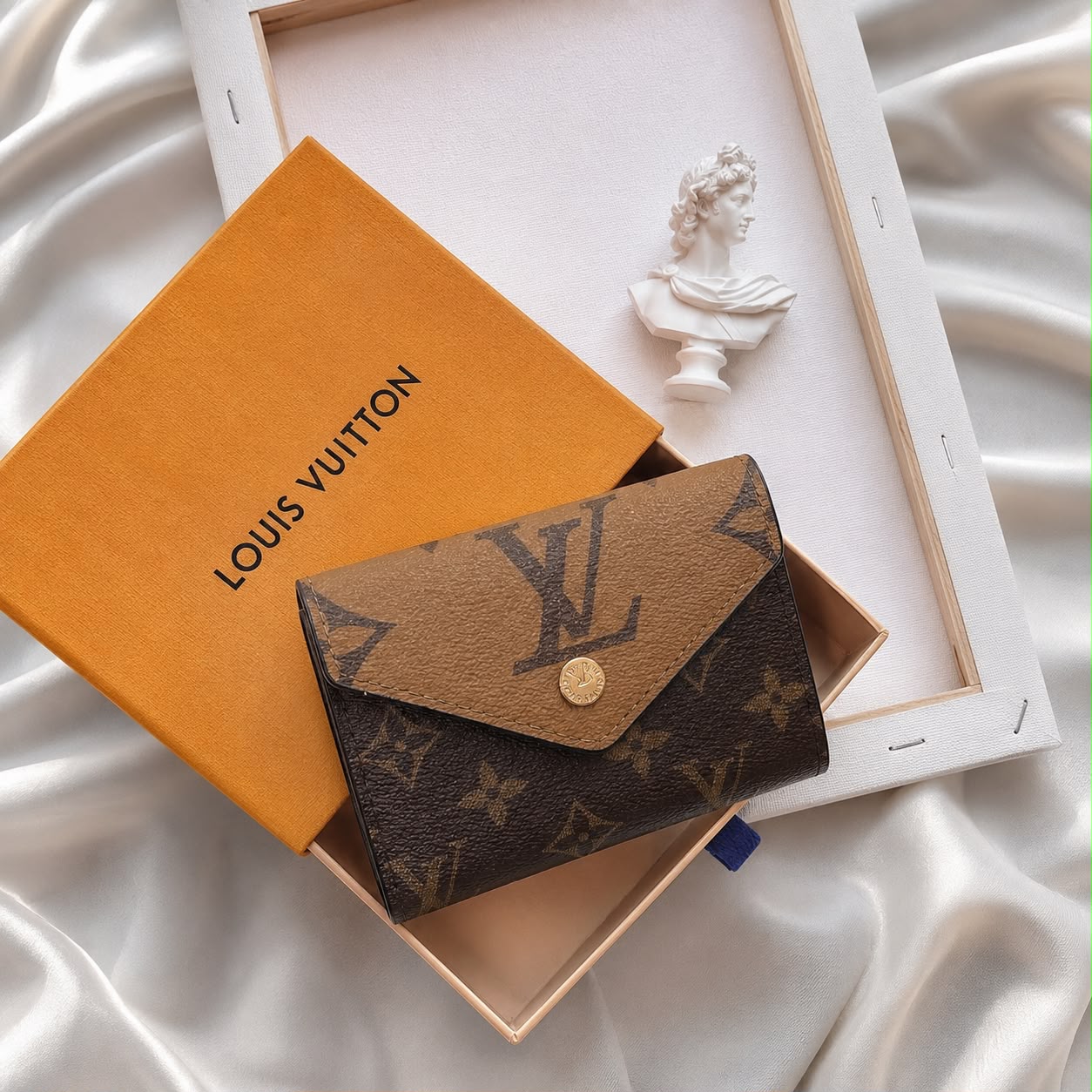 Lv ladies bags