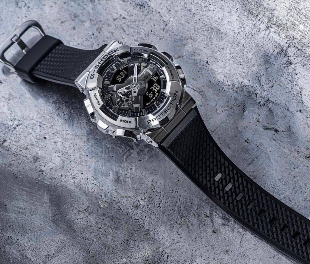 G-shock GM -110 -1A Silver